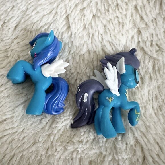 Hasbro My Little Pony Gen 4 Mini Wonderbolts Figures 1.5” Blind Bag - Picture 2 of 4